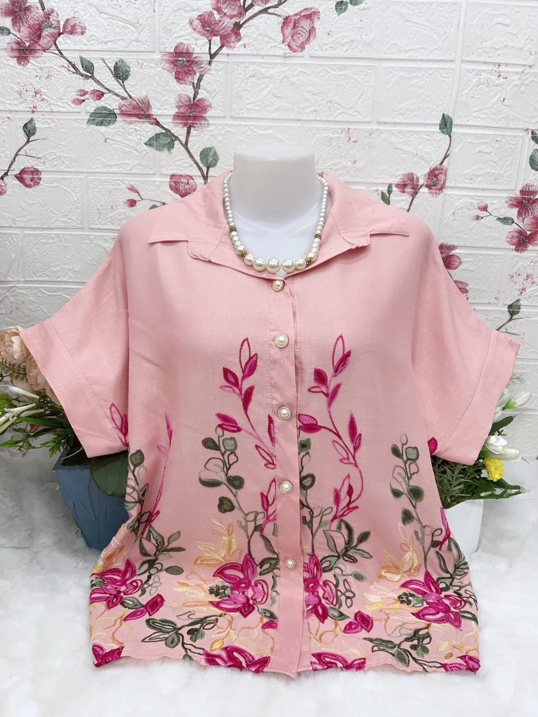 เสื้อคอปกปักลายดอกไม้โอรสกลางอก38-42