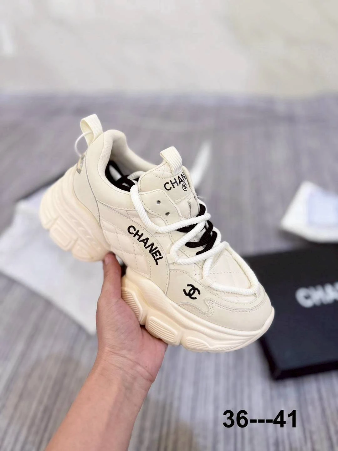 รองเท้าผ้าใบแฟชั่น Chanel ไซต์ 36-41