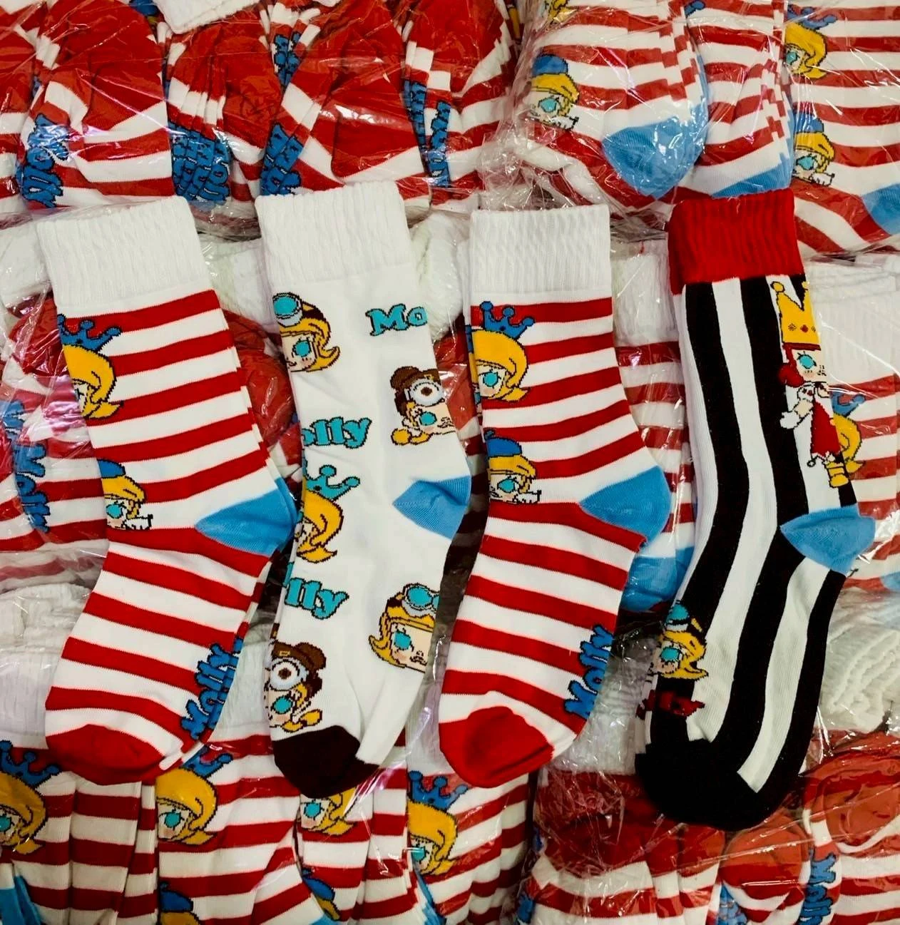 ถุงลายลายมอลลี่ 1 เซท 4 คู่ มี 3 ลาย