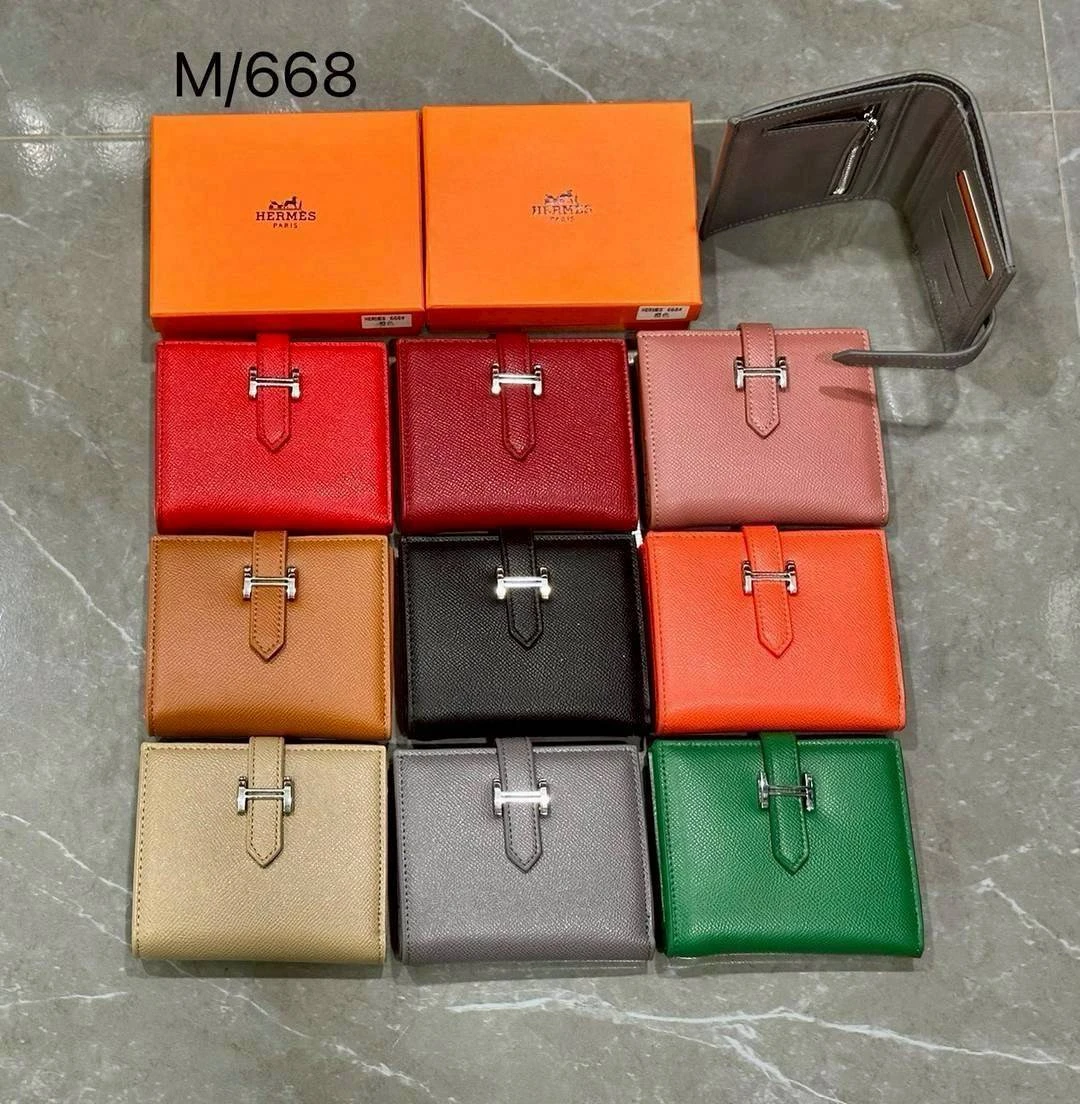 กระเป๋าสตางค์แบรนด์ Hermes พร้อมกล่อง