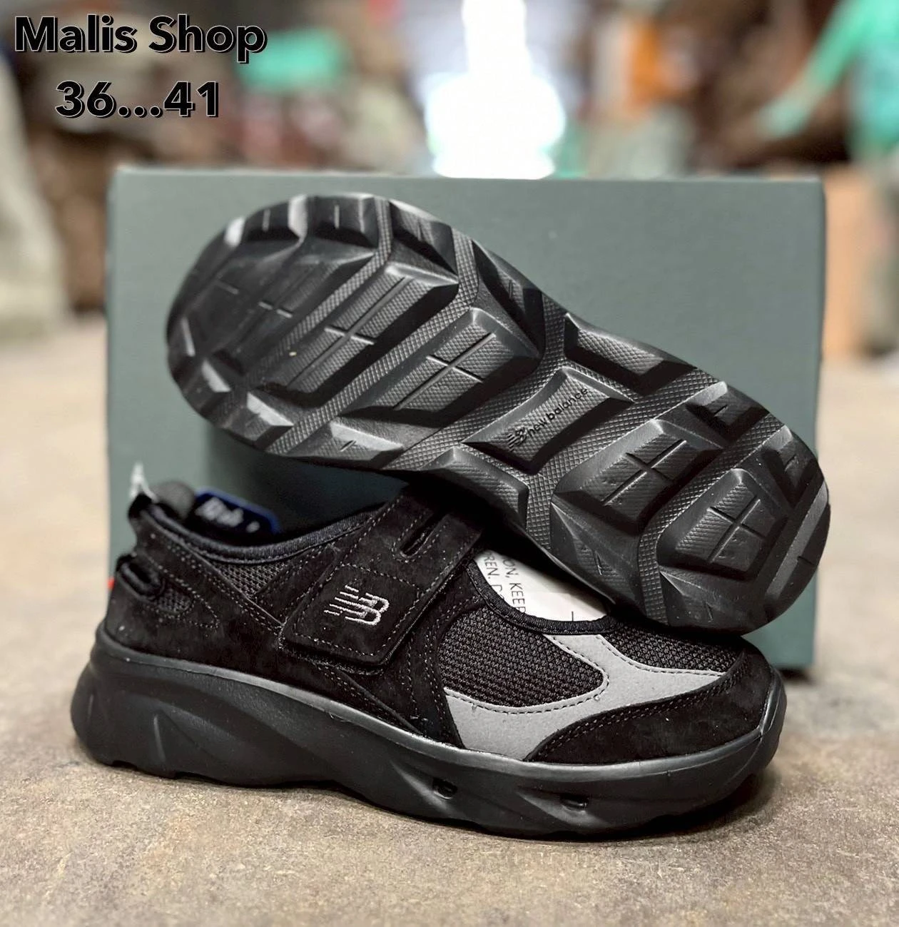 รองเท้าผ้าใบ new balance