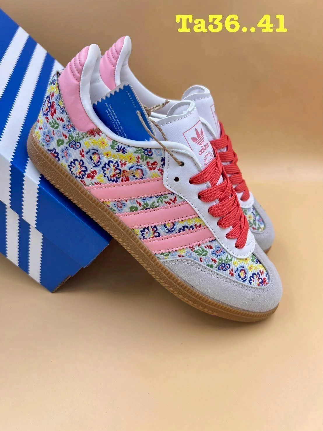 รองเท้า Adidas Samba ลายดอกไม้