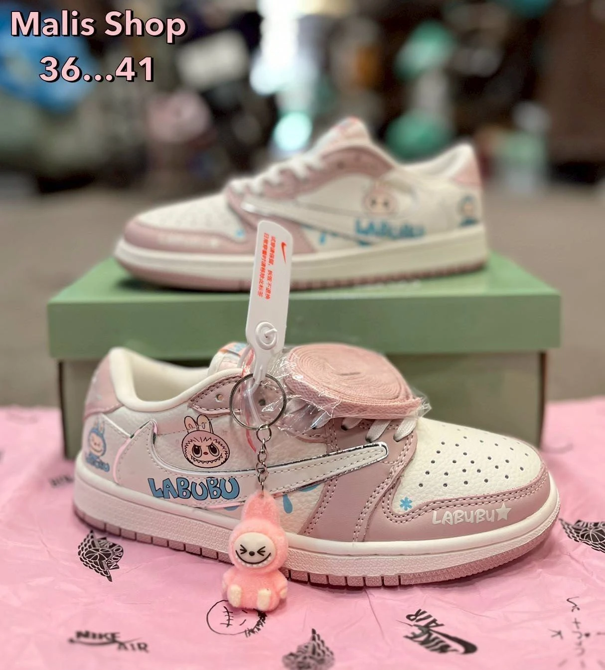 รองเท้าผ้าใบ nike ลาย ลาบูบู้ มี 2 สี ม่วง ชมพู