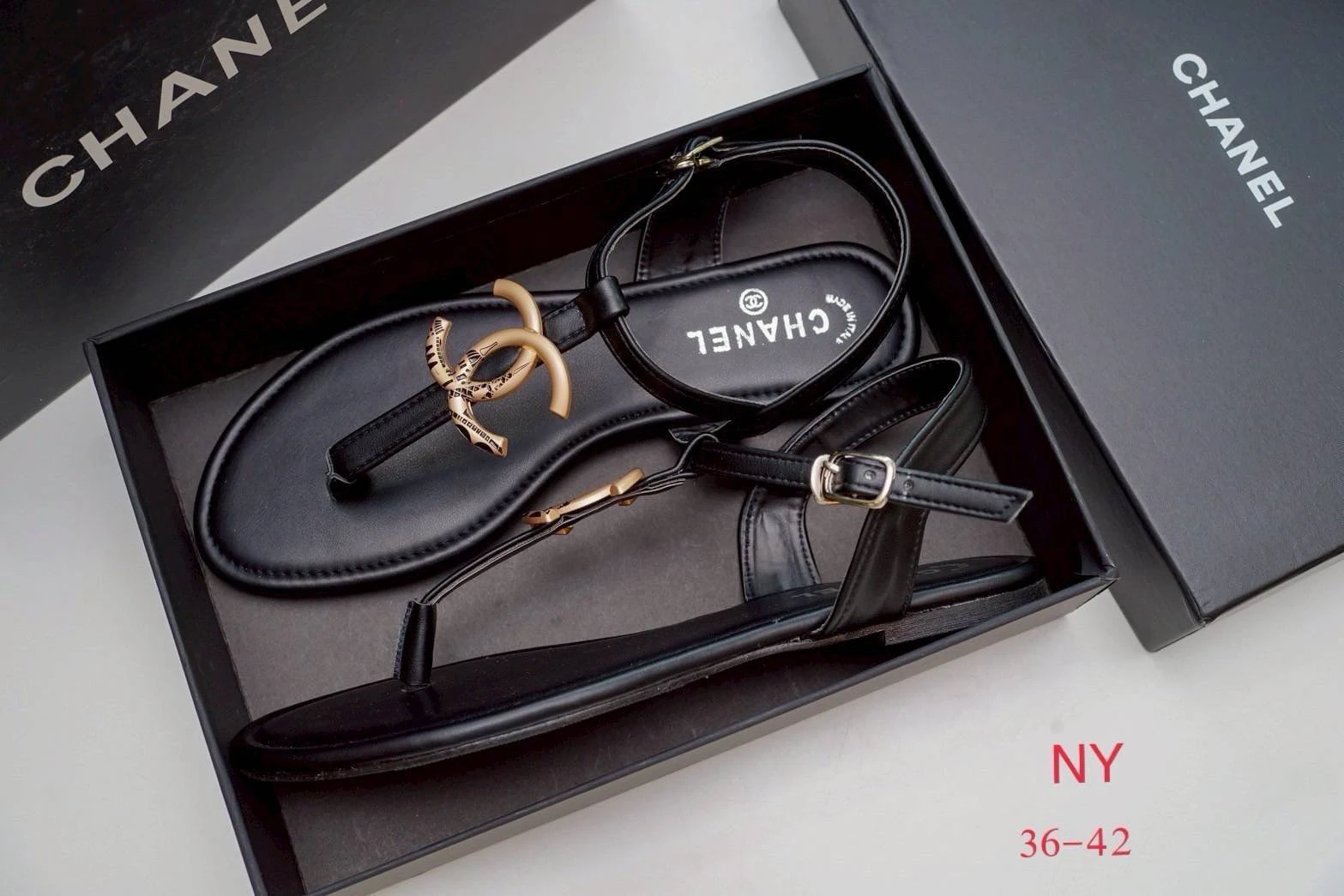 รองเท้าแตะchanel มี 2 สี ดำ ชมพู