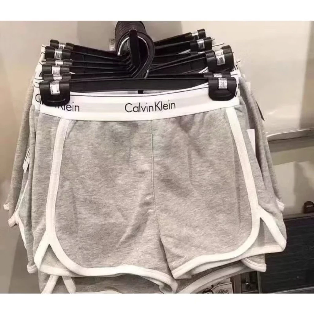 กางเกงขาสั้น Cavine Klien