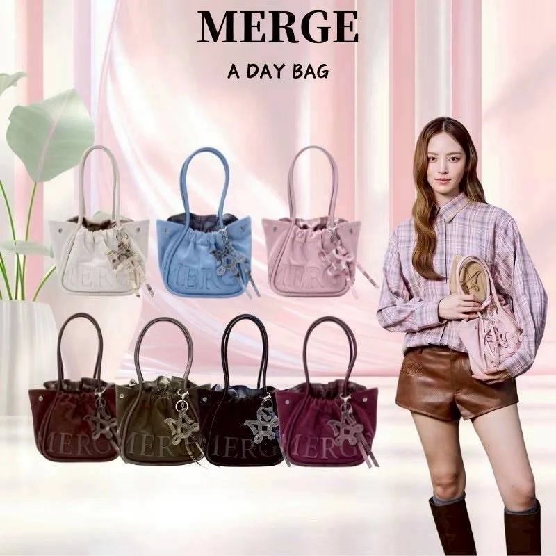 กระเป๋าMarge size เล็ก 7 สี พร้อมสายยาว