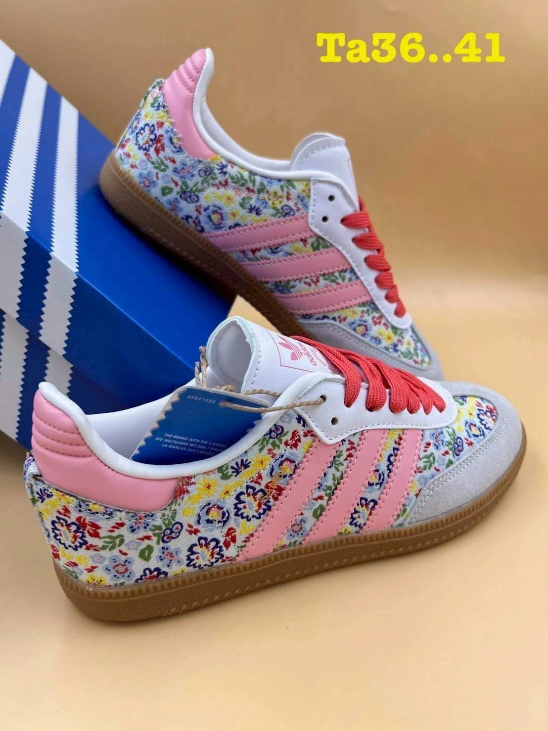 รองเท้า Adidas Samba ลายดอกไม้