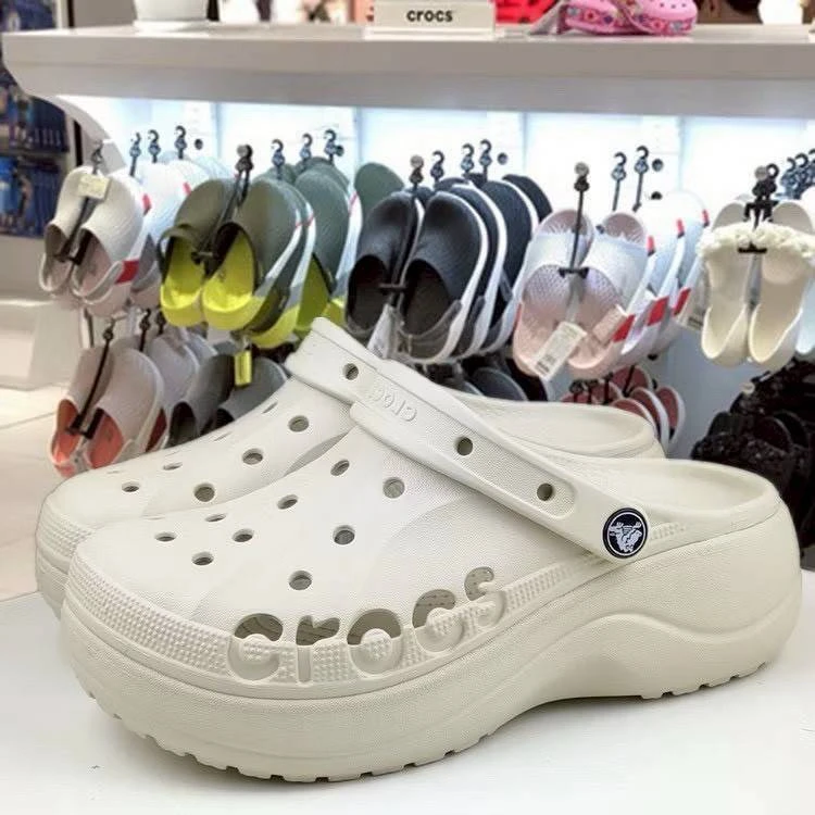 รองเท้า cross สูง  5 c.m ขนาด 36-41