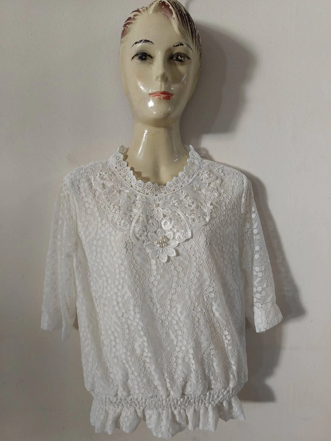 เสื้อลูกไม้ขาวใส่ทำบุญ อก 32-44 ลายที่ 6