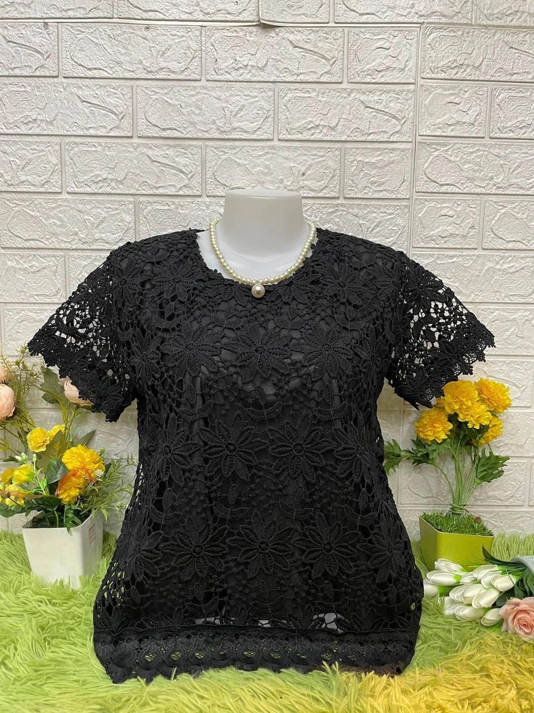เสื้อลูกไม้แขนสั้นสีดำ ลายที่ 2 รอบอก 36-40 ฟรีไซต์
