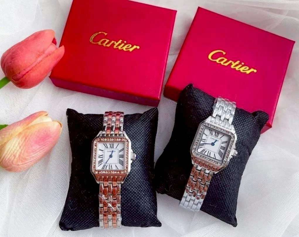 นาฬิกา Catier สแตนเลสขอบเพชรตัวหน้าปัดเลขโรมัน มี 2 สี เงิน/ทอง
