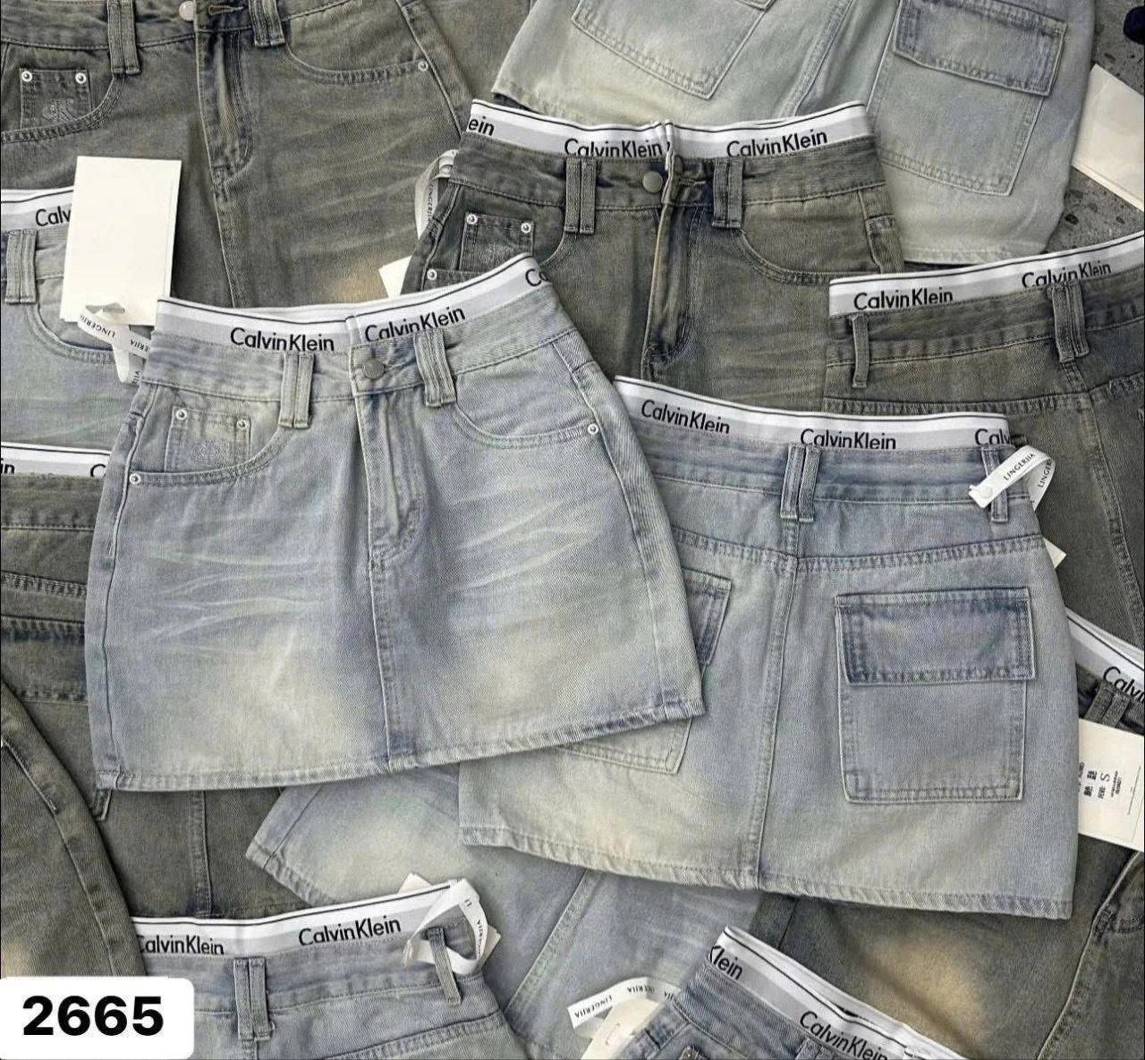 กระโปรงยีนส์ CK  มี 2 สี