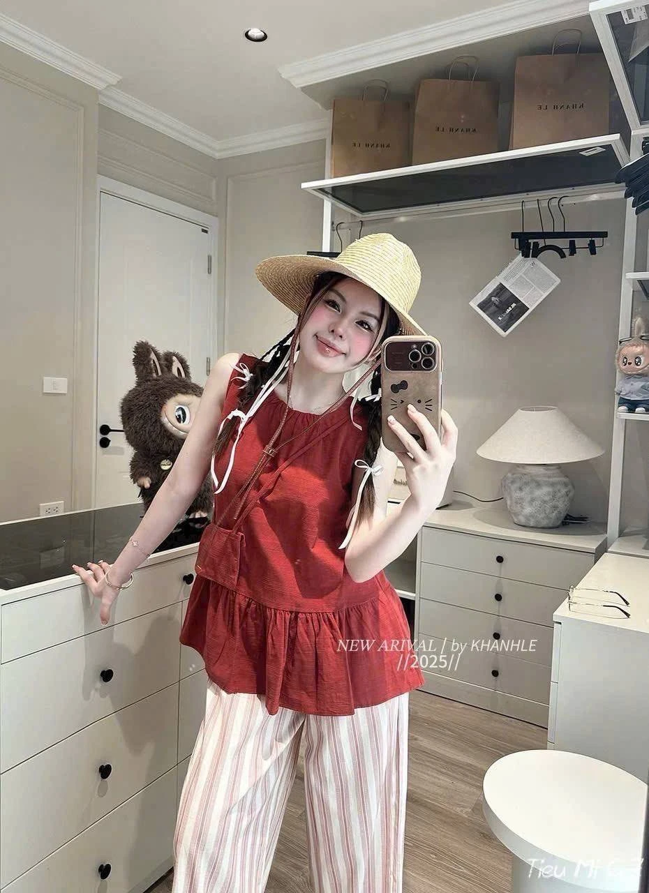 ชุดเซต เสื้อ + กางเกง+กระเป๋า อก 30-38 เอว 24-32