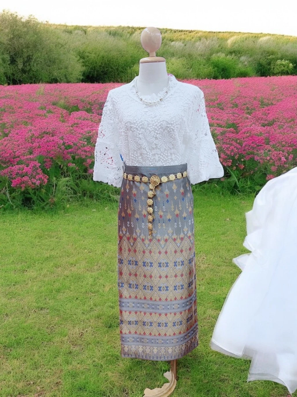 ผ้าไหมผสมฝ้าย ผ้าถุงตัดสำเร็จอัดกาวเอวสีเทา24-40นิ้ว ฟรีไซส์