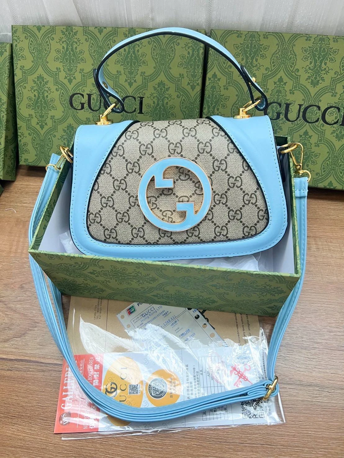 กระเป๋าถือGuici มี 7 สี